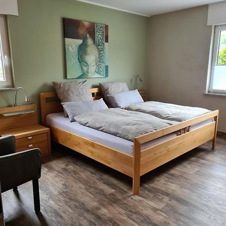 Pelm Ferienwohnung Burgblick מראה חיצוני תמונה